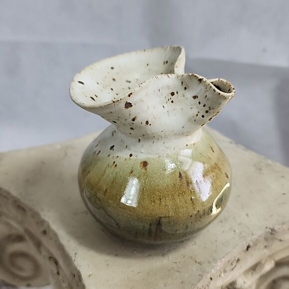 Pinched Speckled Pottery Vase - Picture 1 of 9